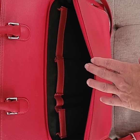 Red Premium Full-Grain Leather Levenger Briefcase Bag - Picture 2 of 6